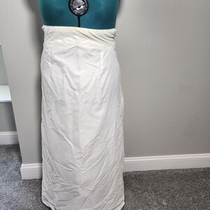 Vintage Women 42" Long Slip Lingerie Petticoat Size 12 (Fits Med) White Netting
